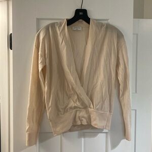 Brand new light sweater